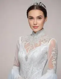 Woman Long Sleeve Evening Gowns face swap