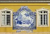 Window House Ceramics background wallpaper
