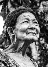 Woman Elder phone wallpaper