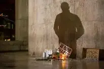Protest Charlie Dam background wallpaper