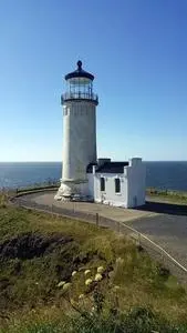 Lighthouse Pacific Ocean Sea phone wallpaper