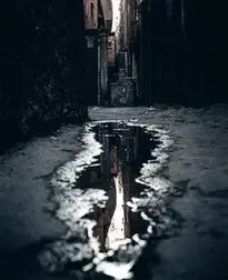 Urban Water Reflection New York phone wallpaper
