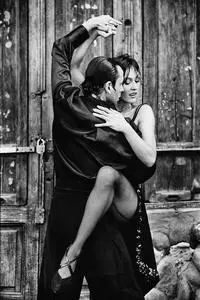 Tango Dancing phone wallpaper