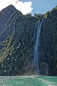 New Zealand Milford Sound Fjord phone wallpaper