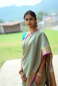 Swati Traditional Attire Woman Costume face swap