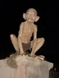 Gollum Wax Figure Branson phone wallpaper