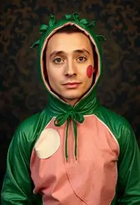 Green Eggs Ham Costume face swap