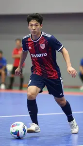 Futsal Winger Wearing Shorts Sharp Pivoting Pivot Shot In