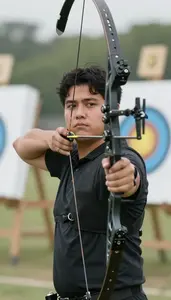 Archery Compound Archer Wearing Quiver Calm Drawing Release