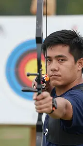 Archery Competition Archer Wearing Finger Tab Calm Drawing