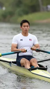 Rowing Sweep Rower Wearing Rowing Shirt Enduring Driving