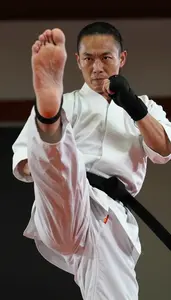 Wushu Wing Chun Practitioner Wearing Hand Wraps Quick