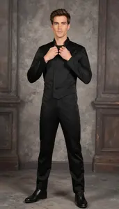 Character Ring Master Costume Light Skinned Man