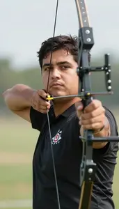 Archery Traditional Archer Wearing Finger Tab Calm Focusing