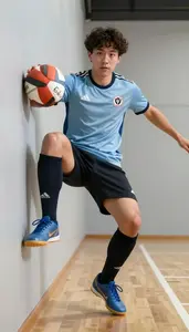 Futsal Pivot Wearing Indoor Shoes Sharp Wall Pass Step Over