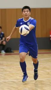 Futsal Winger Wearing Indoor Shoes Sharp Shooting Pivot Shot