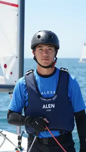 Sailing Crew Member Wearing Sailing Shirt Alert Trimming