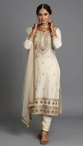 Graceful In Traditional Embroidered Kurti
