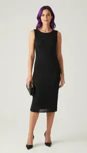 Editorial Beaded Sheath Gown Germanic Woman Woman Fashion