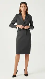 Style Inspiration Tailored Fit Peak Lapel Formal Dress