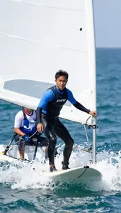Surfing Instructor Sailing Boat Open On Open Ocean Sailing Waters In