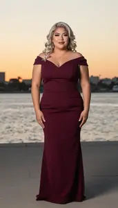 Mexican Woman In Her Late 30s With Plump Figure With Platinum Blonde Finger