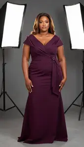 Ethiopian Woman In Her Late 30s With Soft And Curvy Figure With Dark Blonde